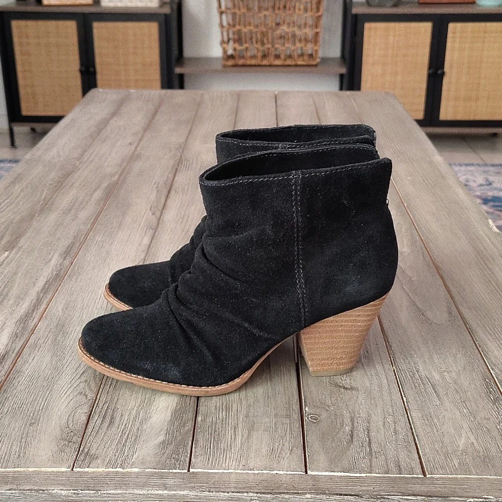 Splendid Black Leather Ankle Booties with Stacked Heel Size 6